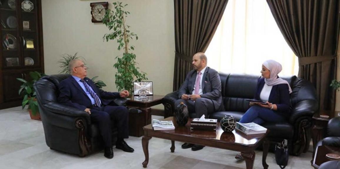 بحث التعاون بين جامعة الزيتونة الأردنية وصندوق الأمان
