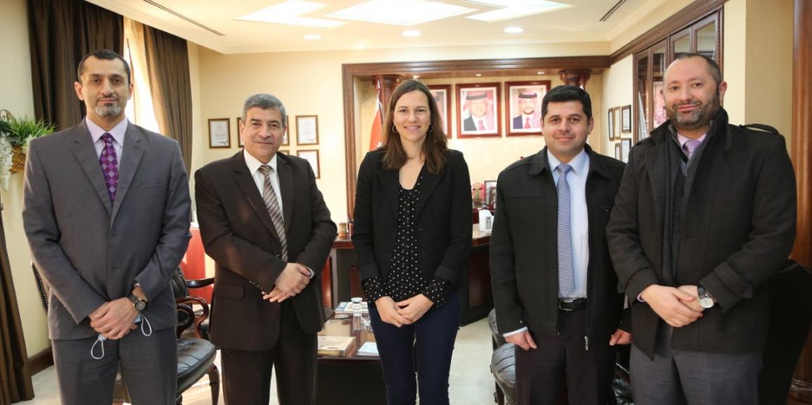 رئيس جامعة الزيتونة الأردنية يلتقي مديرة معهد غوته الألماني في عمان