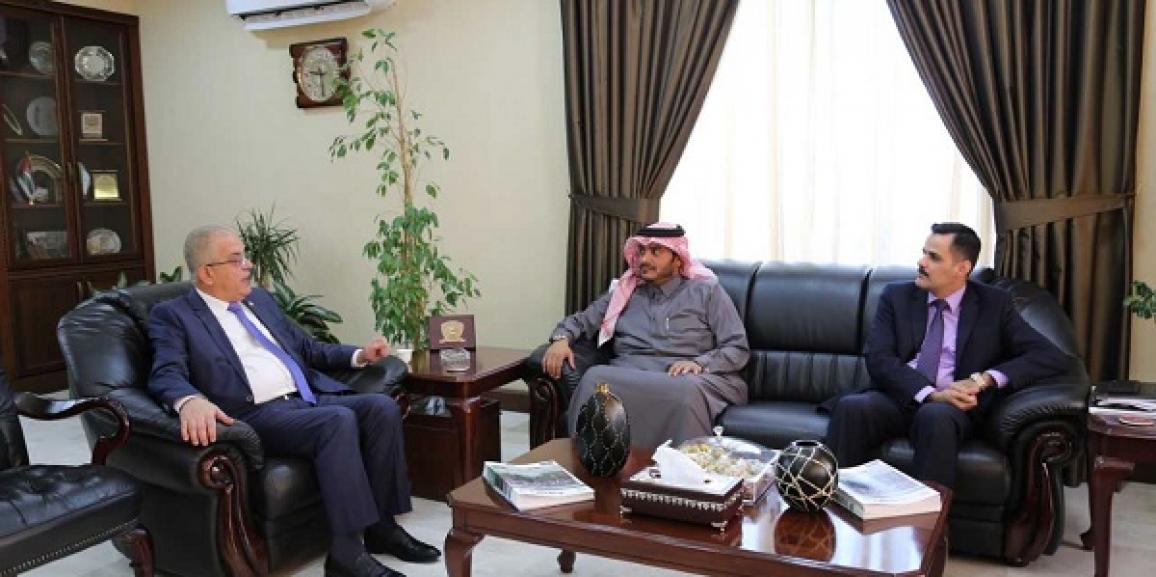 الملحق الثقافي القطري يلتقي رئيس جامعة الزيتونة الأردنية