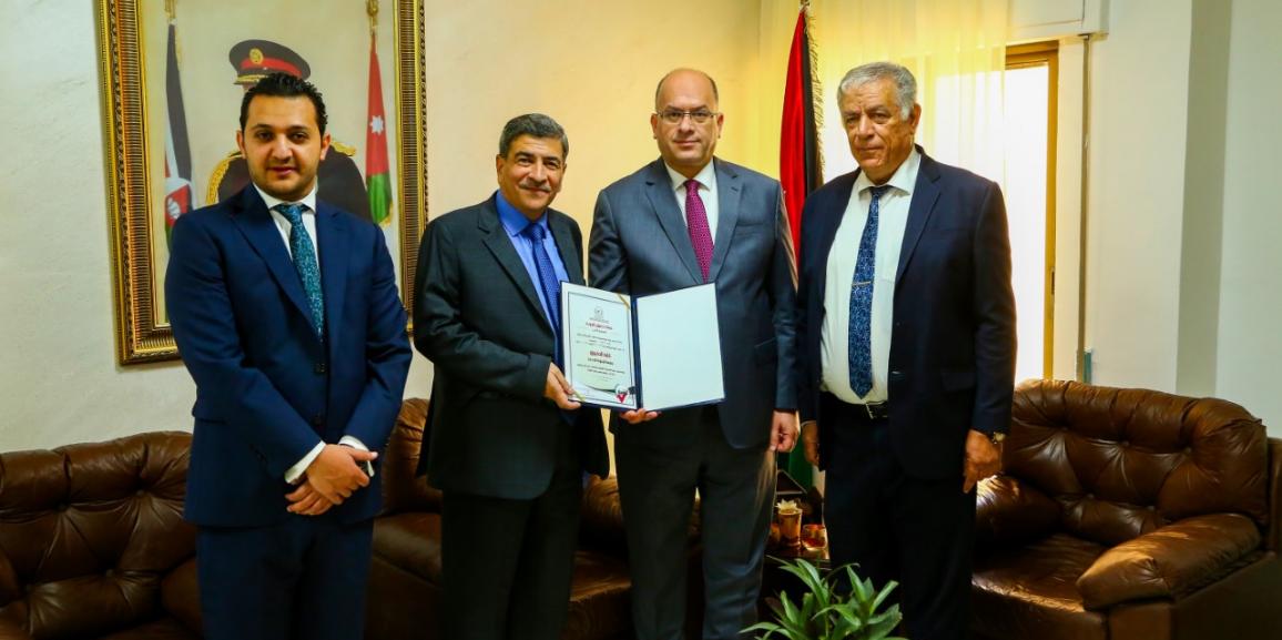 شهادة الجودة المستوى الفضي لكلية الحقوق لجامعة الزيتونة الأردنية