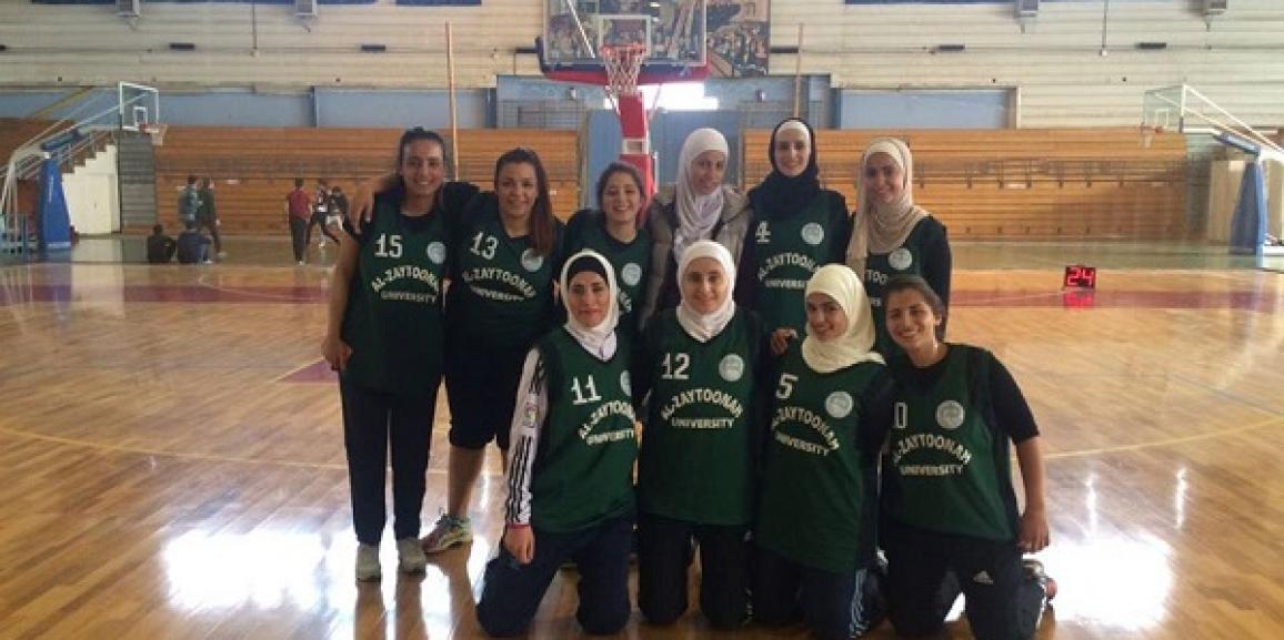 فريق الجامعة يلتقي فريق جامعة العلوم الإسلامية في كرة السلة