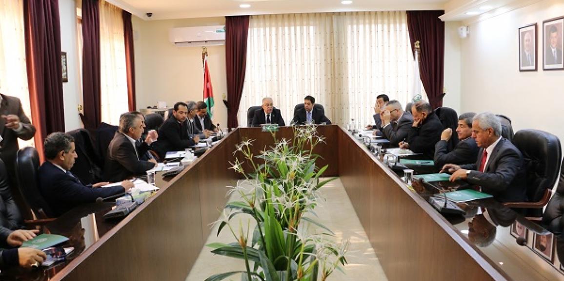 رئيس جامعة الزيتونة الأردنية يستقبل أعضاء مجلس محافظة العاصمة