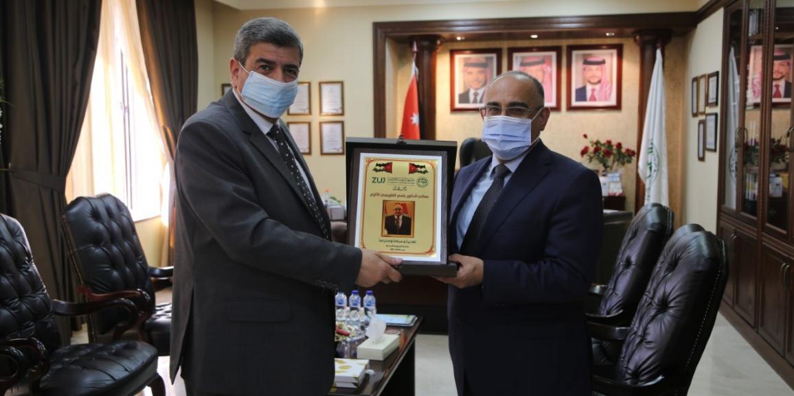 رئيس جامعة الزيتونة الأردنية يلتقي الدكتور باسم الطويسي