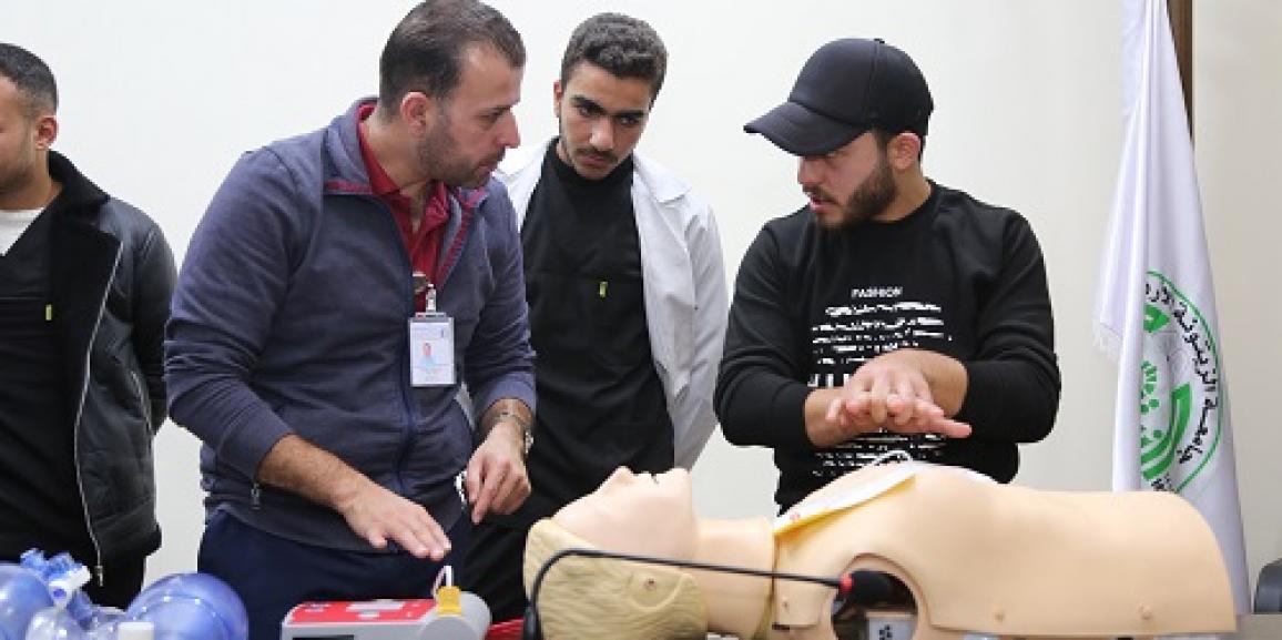 تمريض جامعة “الزيتونة” ينظم ورشة عمل تدريبية بالتعاون مع الحسين لسرطان
