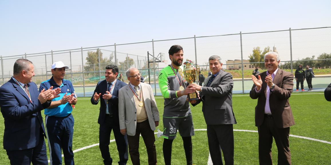 تتويج أعمال الزيتونة الأردنية في بطولة كليات الجامعة لكرة القدم