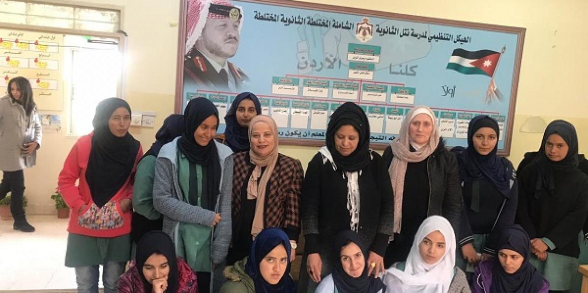 الزيتونة الأردنية تنظم محاضرة توعوية عن اللغة العربية في مدرسة نتل الثانوية المختلطة