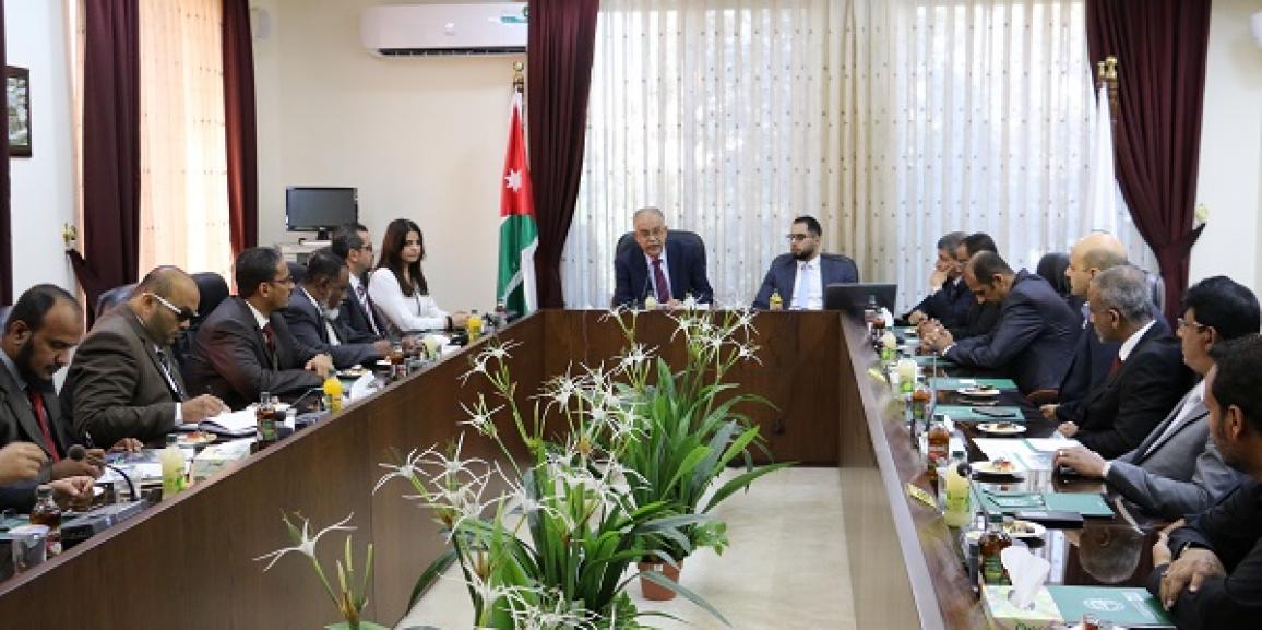 رئيس جامعة الزيتونة الأردنية الدكتور تركي عبيدات يستقبل وفدا من الجامعات اليمنية